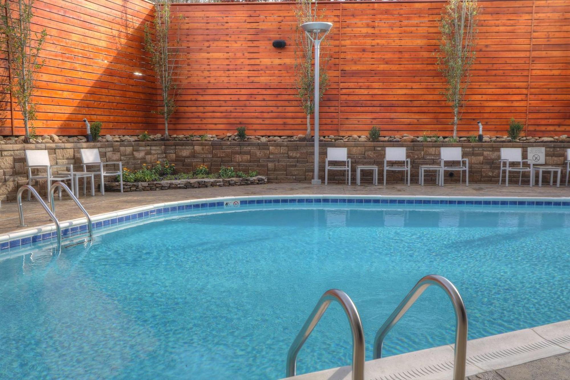 Fairfield Inn & Suites By Marriott Gatlinburg Downtown Eksteriør bilde